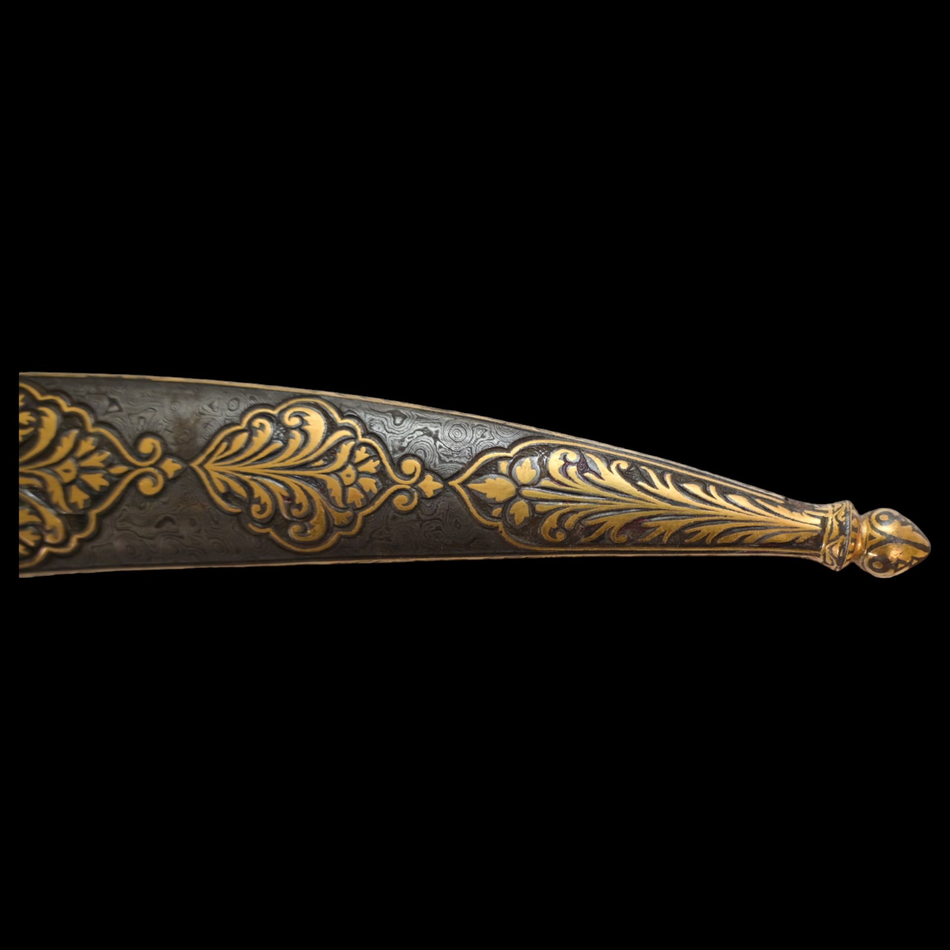 Richly decorated gold kofgari Indian dagger with wootz blade, 19th century. - Image 6 of 12