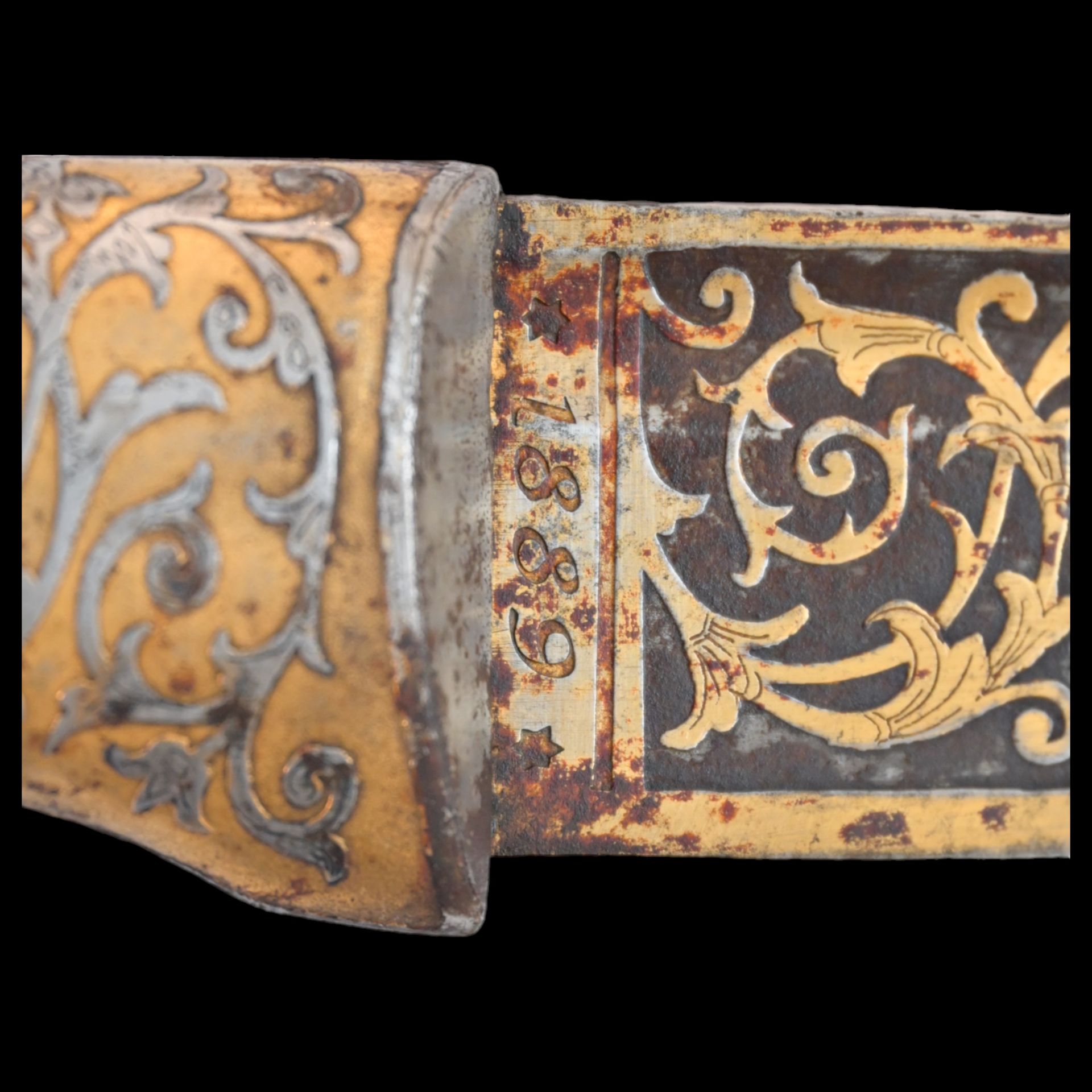 RARE HUNTING KNIFE, DECORATED WITH GOLD AND BLUE, RUSSIAN EMPIRE, ZLATOUST, 1889. - Image 25 of 26