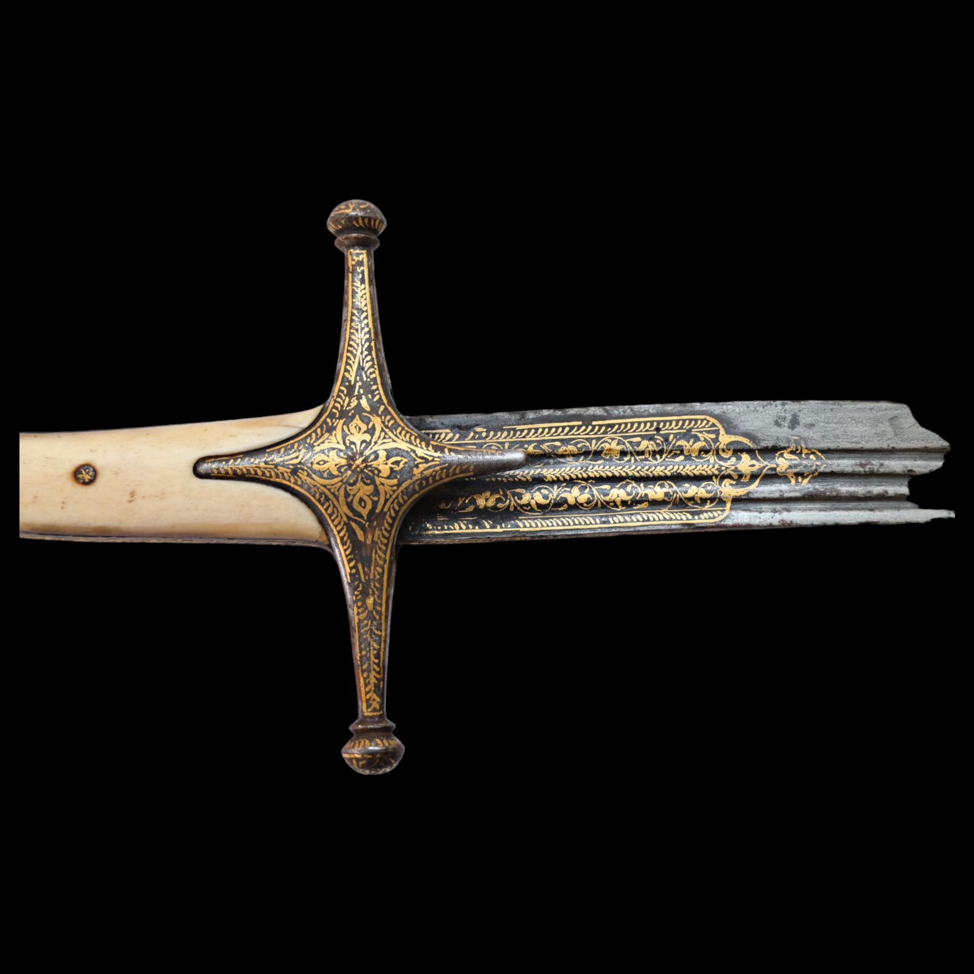 Richly decorated with gold Georgian saber from the 19th century with an 18th century blade. - Bild 6 aus 9