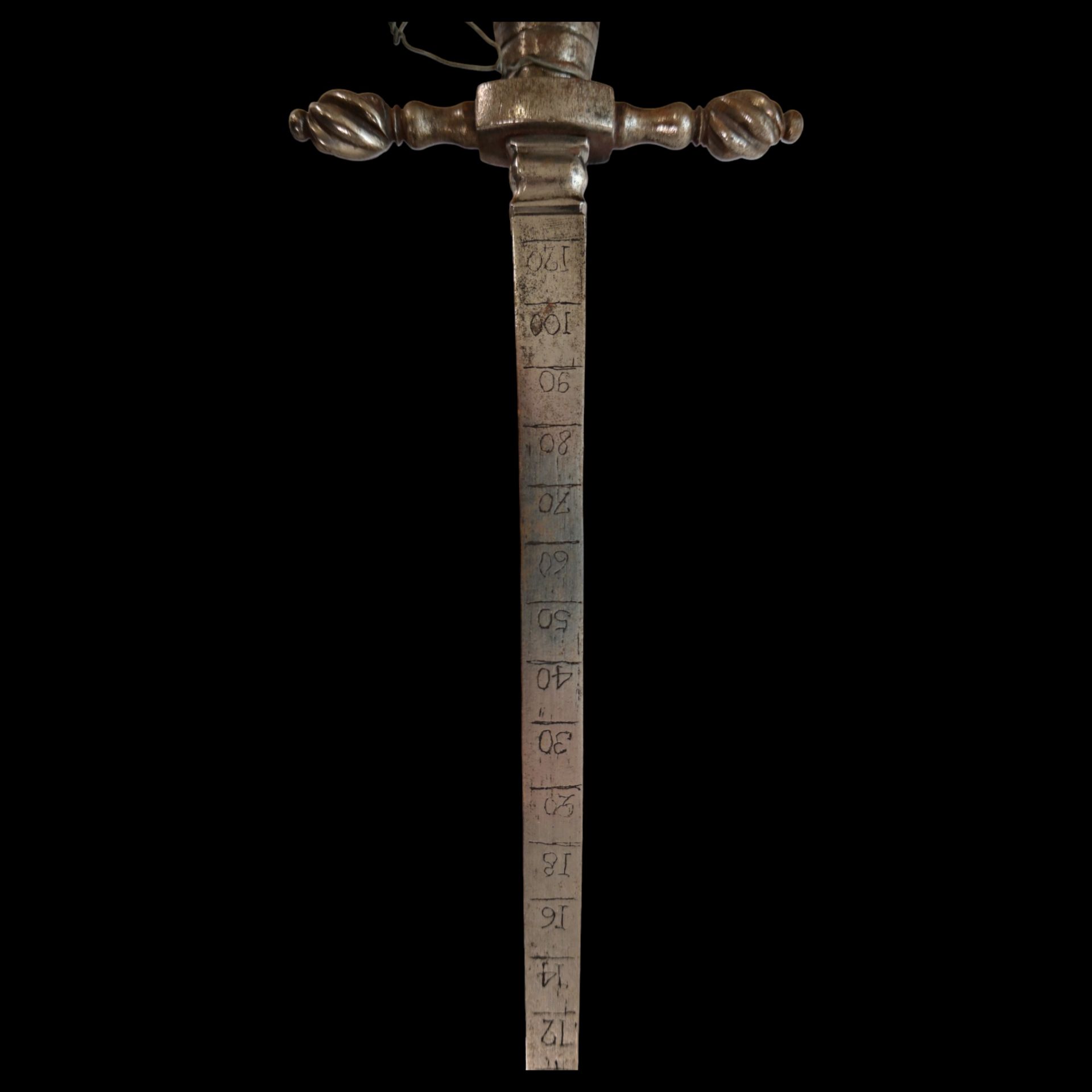 An Italian Gunners, Artilleryman's Stiletto Dagger, late 17th century. - Bild 8 aus 13