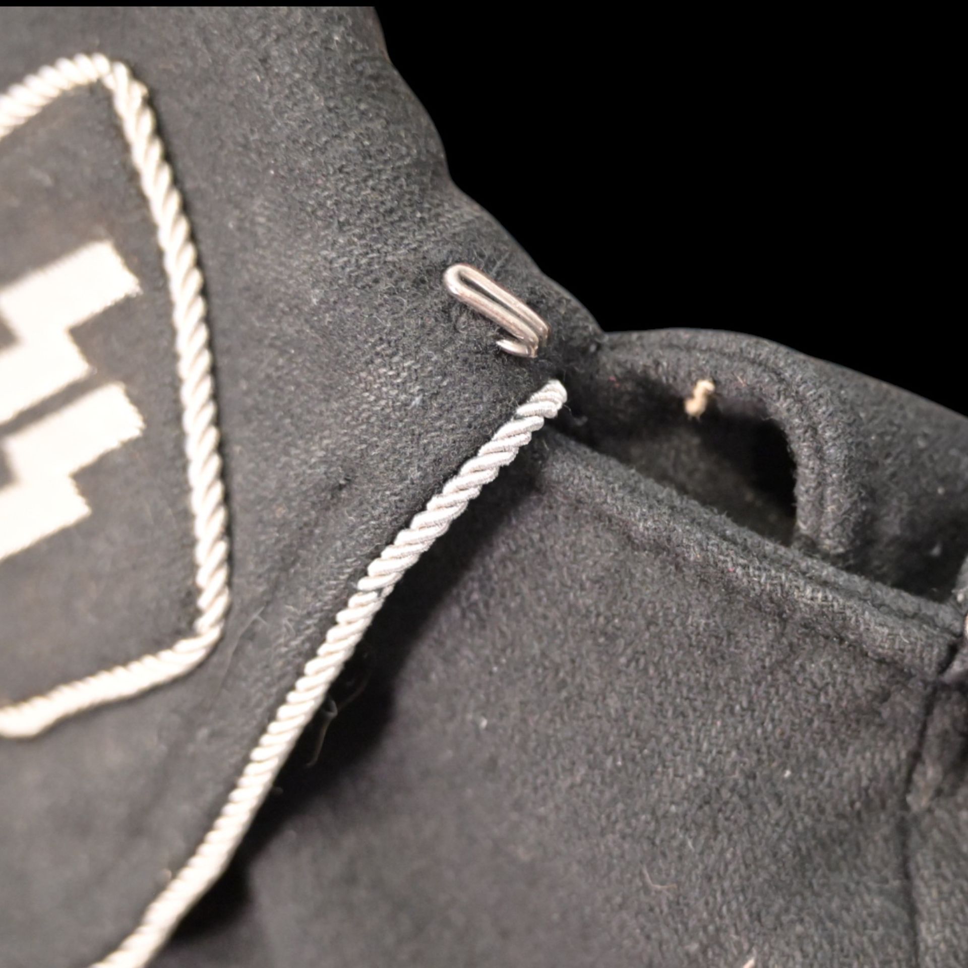 Rare WWII Nazi German SS-UntersturmfŸhrer tunic, SS-Panzer-Division "Leibstandarte SS Adolf Hitler". - Bild 11 aus 19