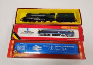 Three Hornby 00 gauge boxed locomotives to include R.850 B.R Flying Scotsman and tender, R.075 B.
