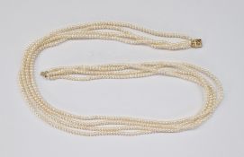 Quadruple string of pearls