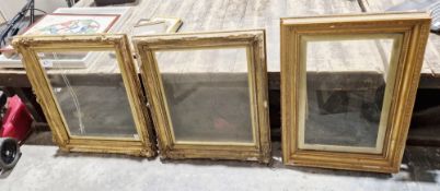 Three late 19th/early 20th century frames, one with gesso decoration (damaged) (3)