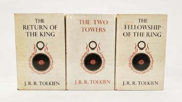 Tolkien. J.R.R. " The Fellowship of the Ring" George Allen and Unwin 1962, Twelfth Impression, red