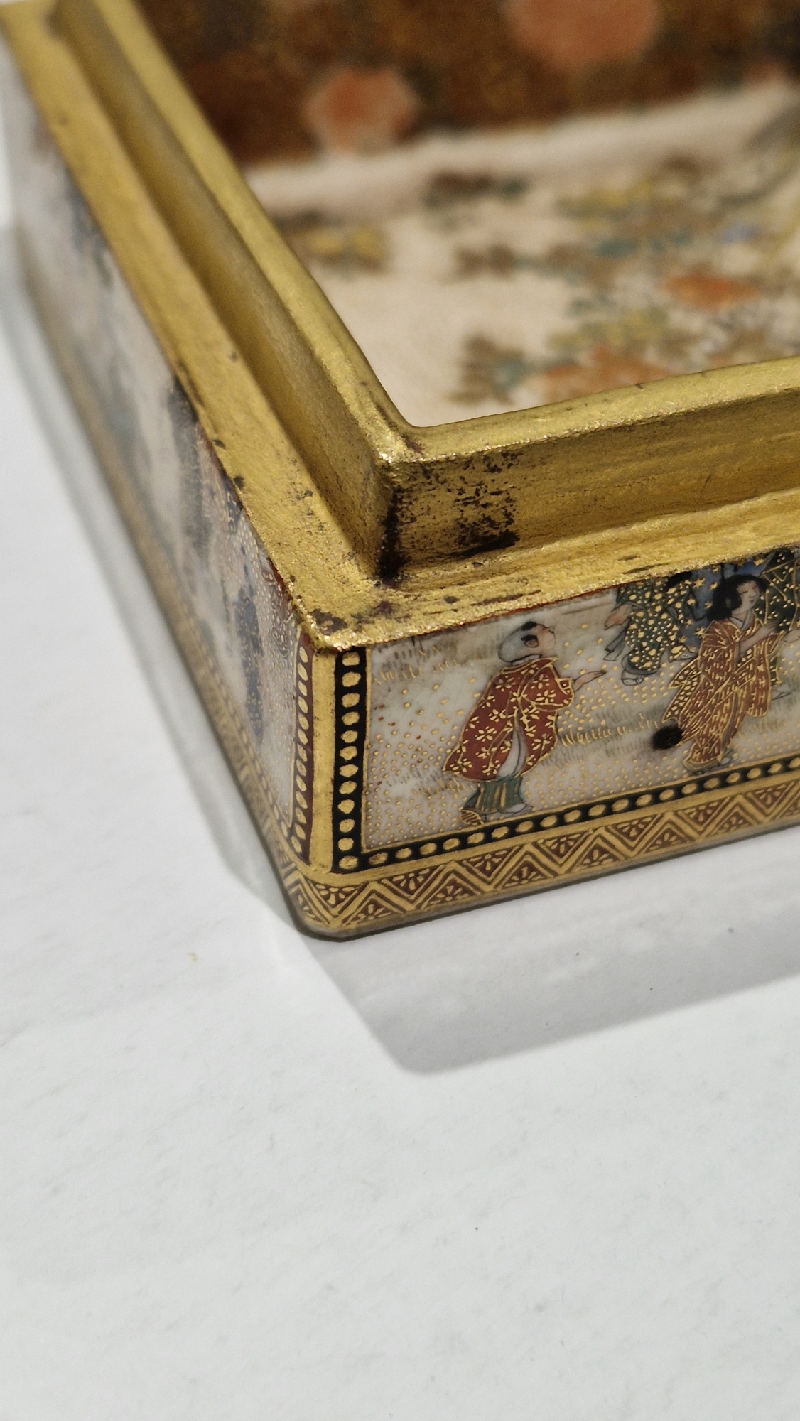 Japanese Meiji period (1868-1912) satsuma rectangular box, the interior painted with - Image 13 of 20