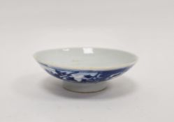 Chinese porcelain blue and white saucer, underglaze blue six-character reign mark for Kangxi,