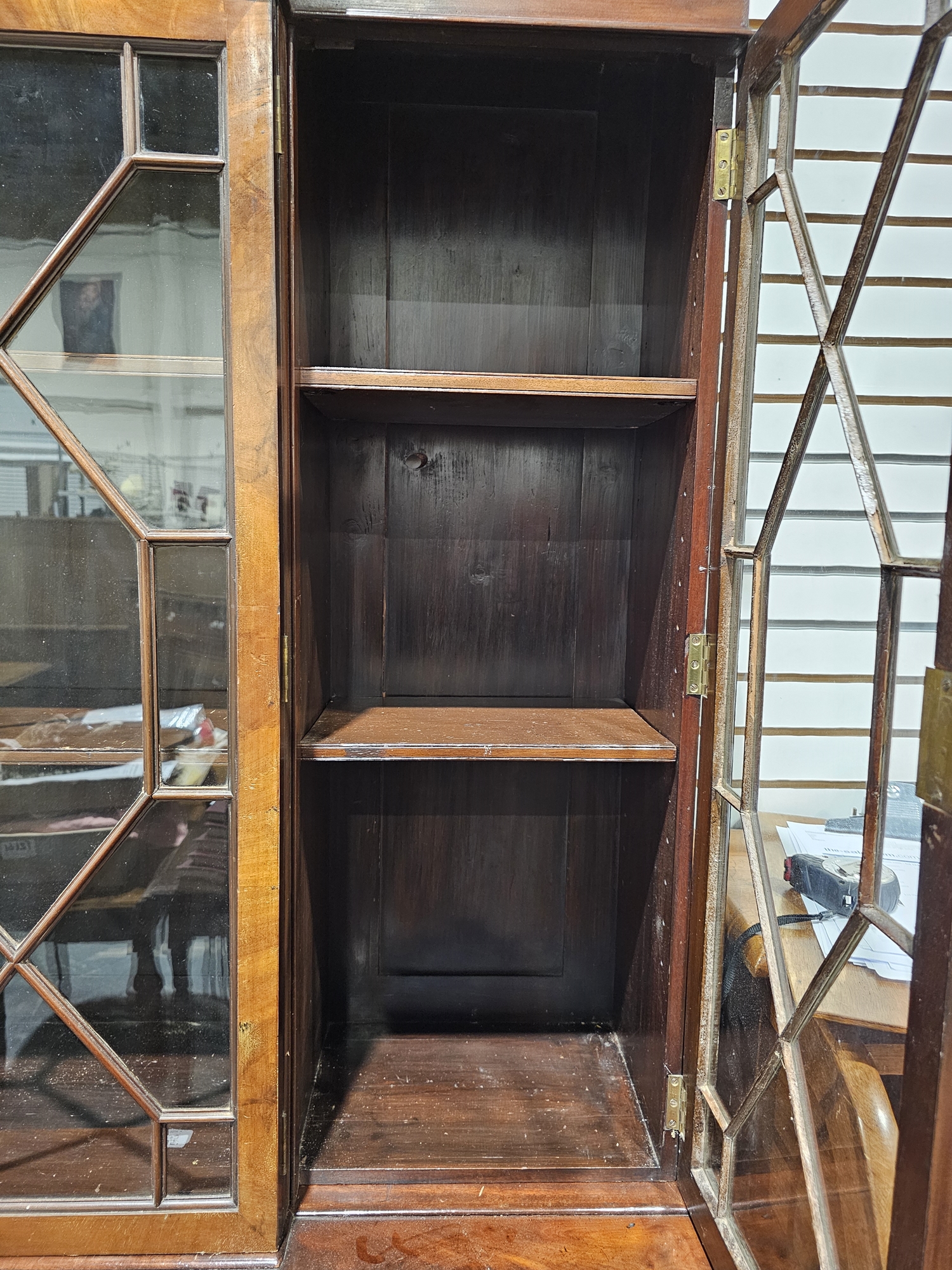 Early 20th century mahogany breakfront library bookcase, the moulded cornice above astragal glazed - Image 3 of 18