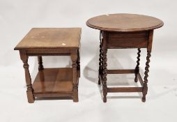 Early to mid 20th century oak sewing table of oval form, the lid opening to reveal a lined storage