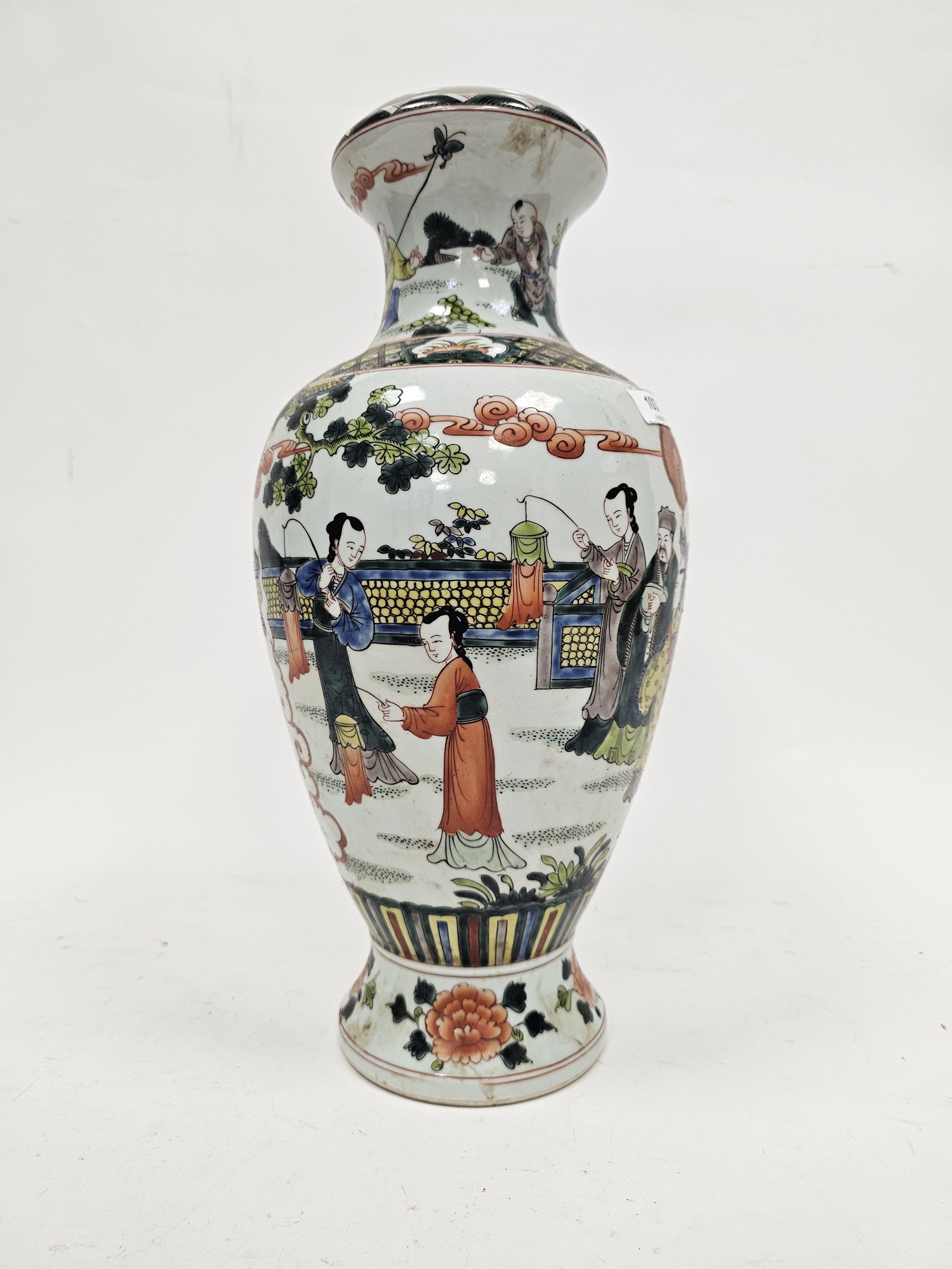 Chinese porcelain oviform famille verte vase, late 19th/early 20th century, underglaze blue six- - Image 2 of 26