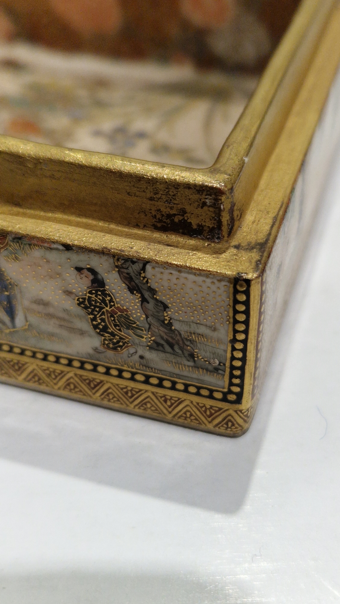 Japanese Meiji period (1868-1912) satsuma rectangular box, the interior painted with - Image 11 of 20