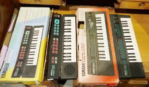 Two boxed Yamaha Portasound electronic keyboards, PSS-80 and PSS-130 (2)
