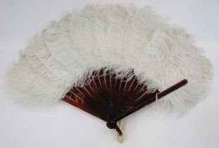 Faux tortoiseshell and ostrich feather folding fan, 26cm