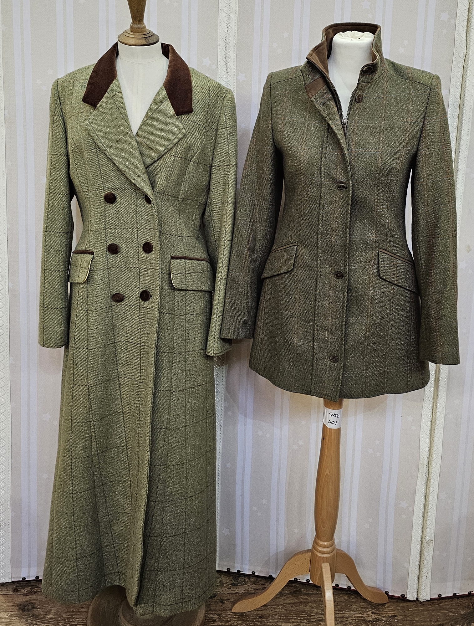 Cousins of Cheltenham tweed maxi coat, brown velvet trim to the collar, brown velvet buttons, - Image 5 of 8