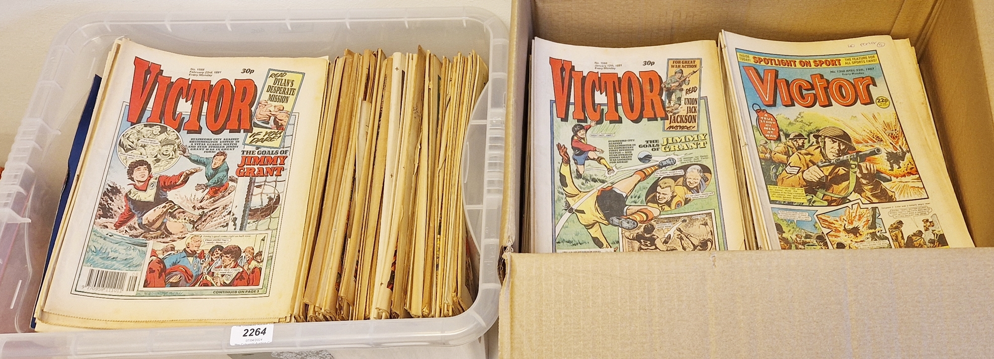 Large quantity of Victor comics from the 70's, 80's and 90's (2 boxes)