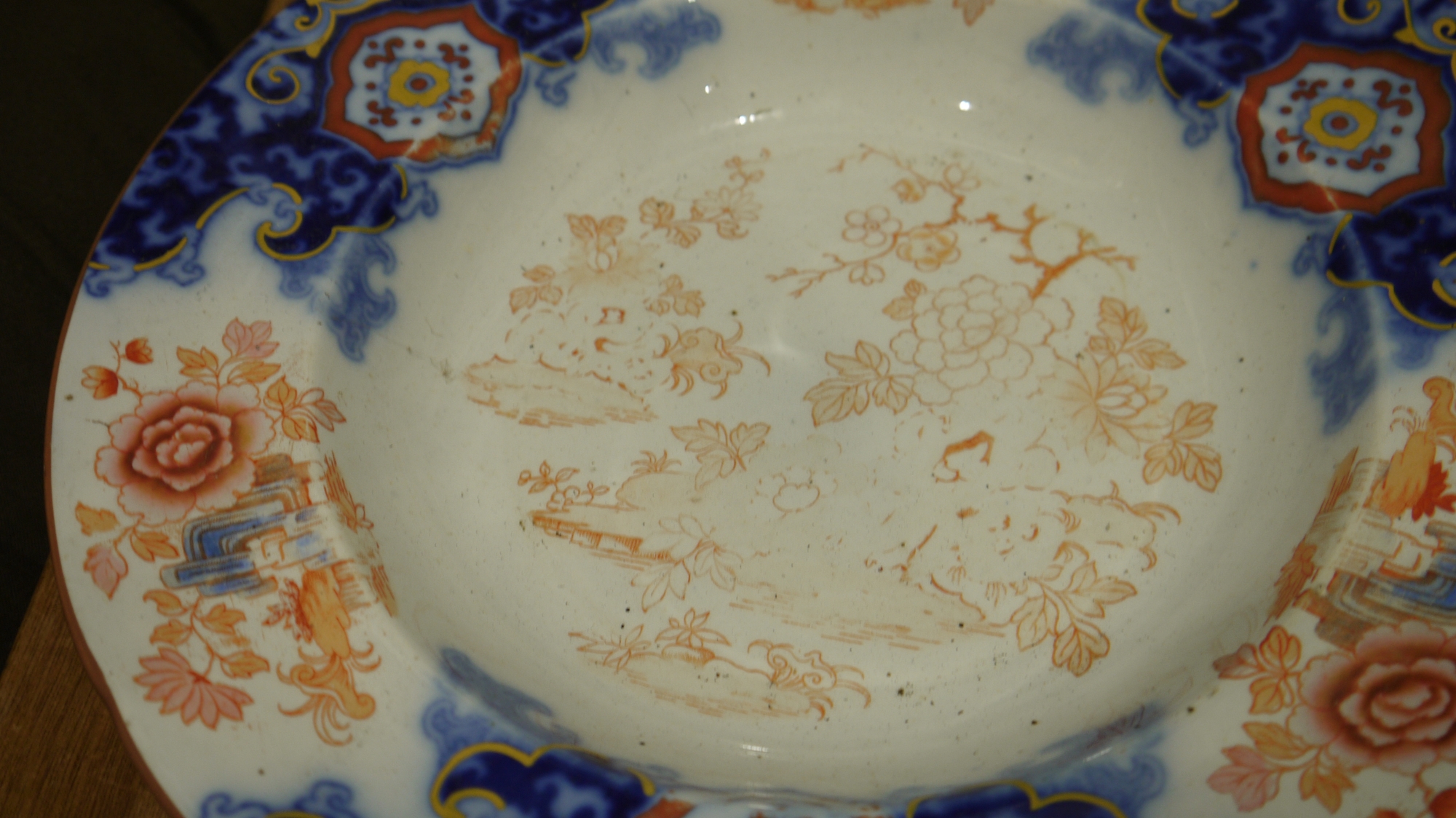 English ironstone Imari pattern part dinner service, late 19th century, printed blue lion and - Image 5 of 26