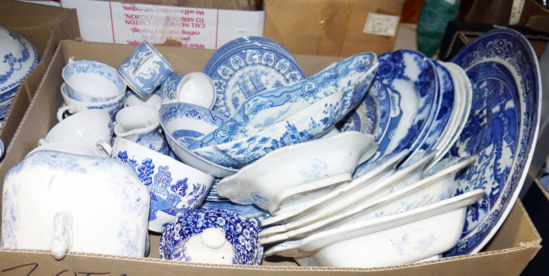 Quantity of blue and white china to include Pallissy, a Woods & Sons teapot and accompanying teacup, - Image 4 of 4