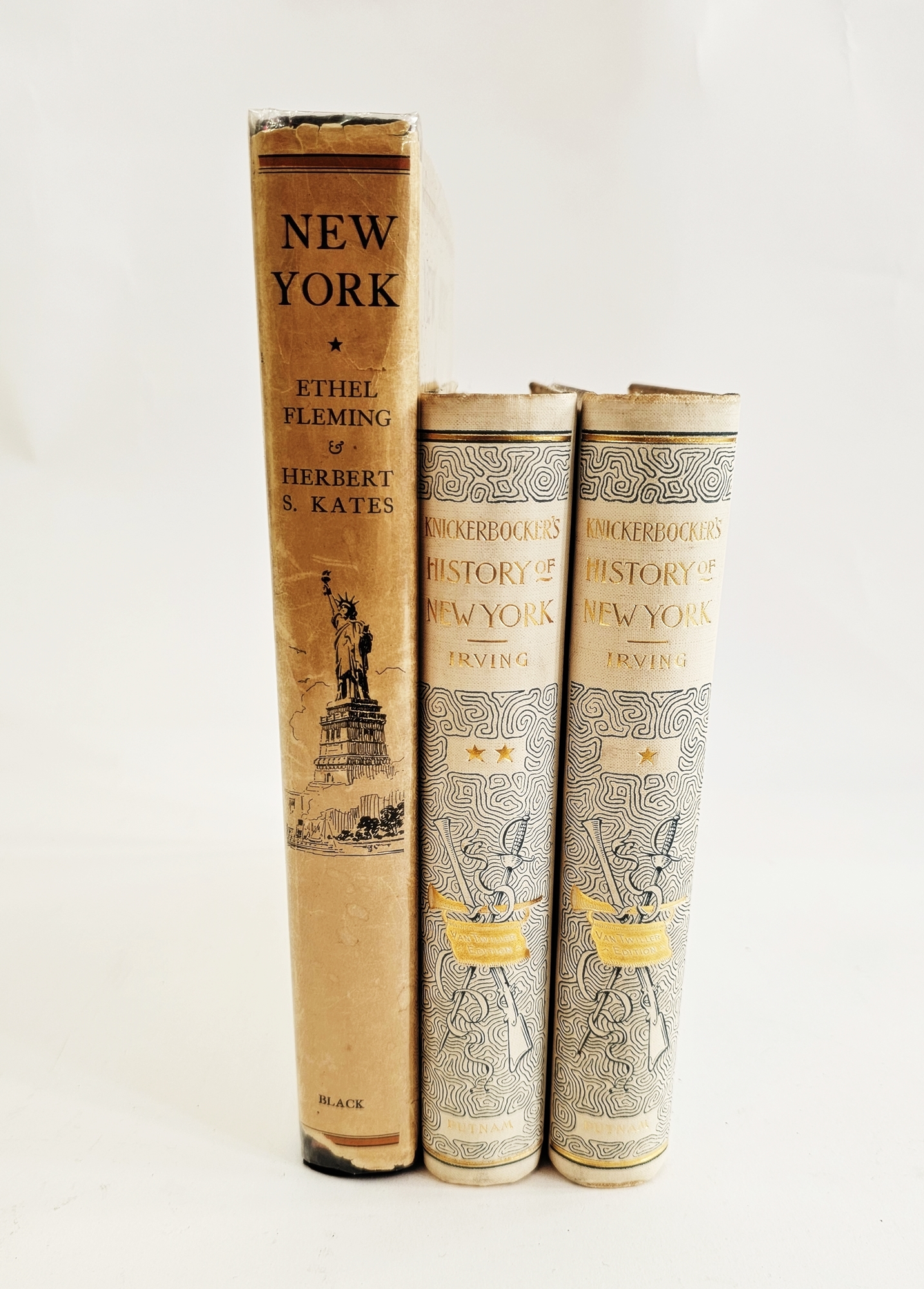 "Knickerbocker's History of New York by Washington Irving", illustrations by Edward W Kemble, GP - Image 2 of 9