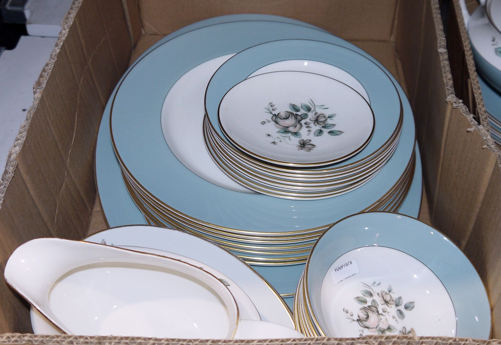 Royal Doulton Rose Elegans part dinner service (2 boxes) - Image 2 of 2