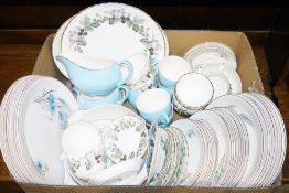 Royal Worcester Lavinia pattern part tea and dinner service, a small collection of Alfred Meakin