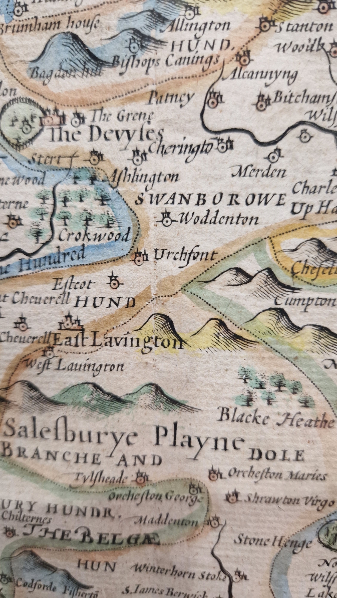John Speed, 'Wilshire', John Sudbury & George Humble, 17th century hand coloured engraved map of - Image 15 of 33