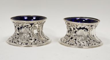 Pair late Victorian/Edwardian graduated 'Irish' silver dish rings, each of typical waisted