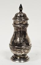 Late Victorian silver baluster-shaped pepperette, Birmingham assay mark, 10cm high, 1.4 ozt