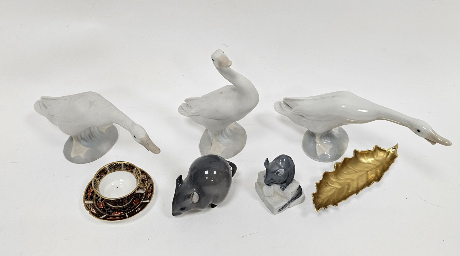 Three Lladro models of ducks, two Royal Copenhagen models of mice, a Royal Crown Derby imari pattern - Image 2 of 6