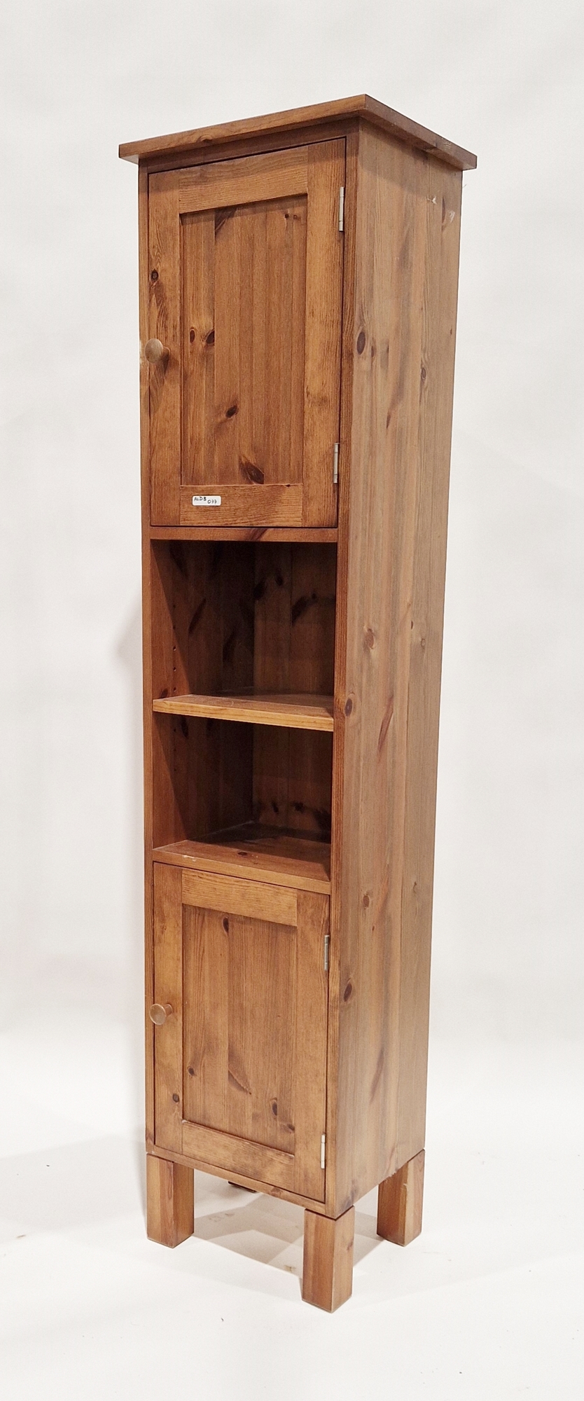 Pine storage unit having three shelves, three drawers and a single door cupboard, 178cm high x - Image 3 of 3