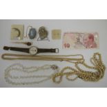 Quantity simulated pearls, small quantity coins and sundry costume jewellery (1 box)