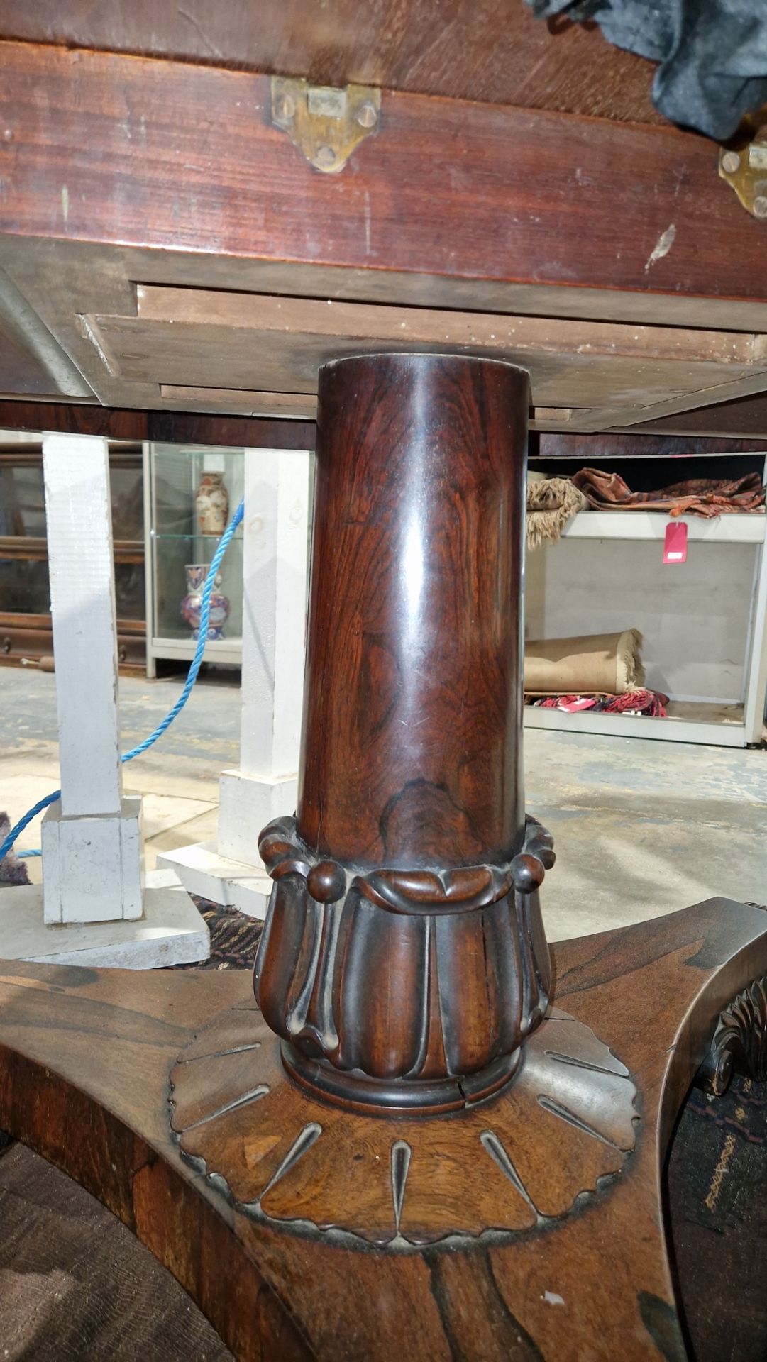 Large early Victorian rosewood tilt-top dining table of circular form, with carved floral central - Image 21 of 30