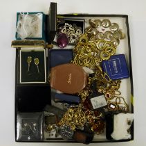 Pair silver cufflinks, others, chain-link bracelets, watches and quantity sundry costume jewellery