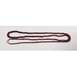 Garnet bead necklace, single-strand, graduated, 84cm