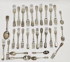 A mixed collection of silver flatware, including ten Scottish silver table forks, Edinburgh 1824;