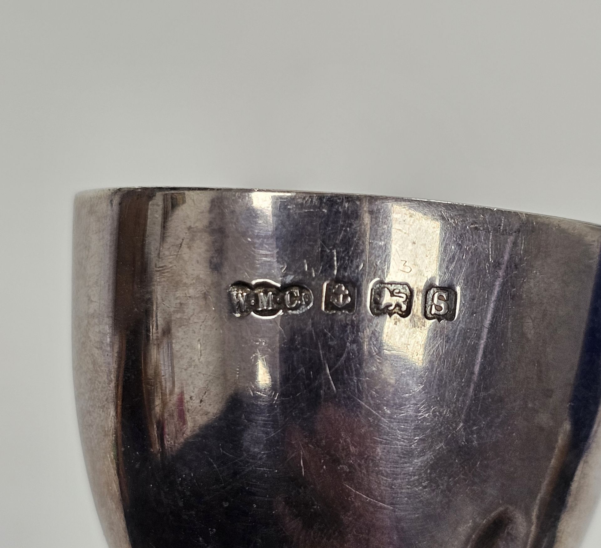 Silver two-handled bowl, Birmingham 1924, of circular waisted form with two stylised scroll handles, - Image 2 of 3