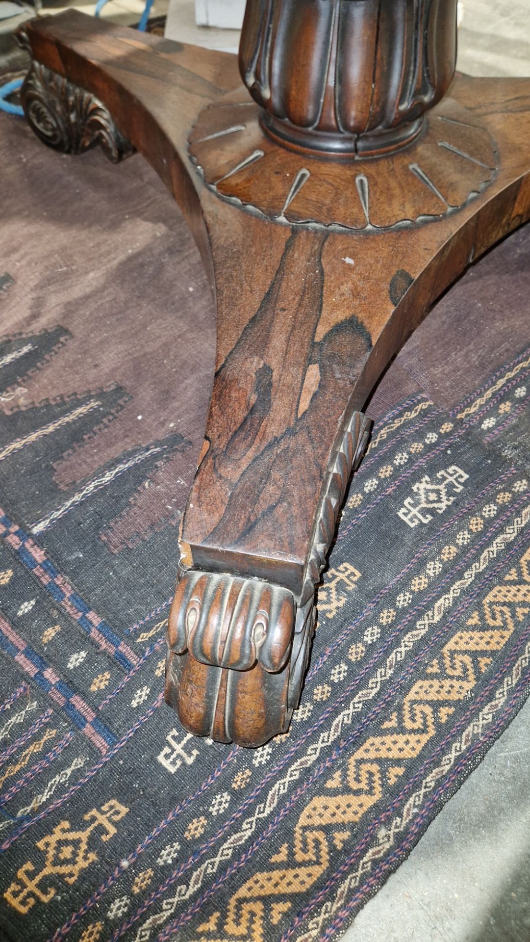 Large early Victorian rosewood tilt-top dining table of circular form, with carved floral central - Image 23 of 30