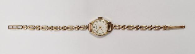 Vintage lady's Seiko wristwatch, the circular cream dial having Arabic hour markers, quartz