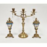 LOT WITHDRWAN (the vases have benn added to lot 1005) - A pair of Sevres-style porcelain and gilt-