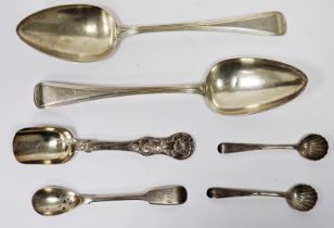 William IV Scottish silver sugar shovel, queens pattern, by John Murray/Muir(?), Glasgow 1830, a