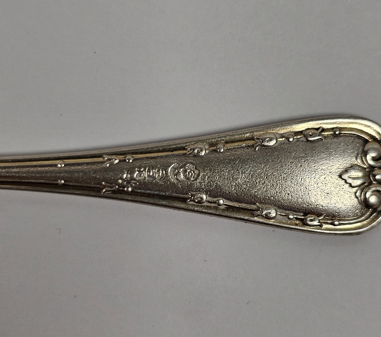 George III silver marrow scoop by Richard Crossley, London 1794, a Queens pattern silver sauce - Image 8 of 9