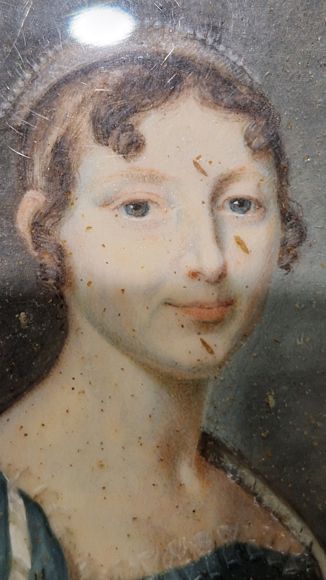 Late 18th/early 19th Century French School Portrait miniature of a lady in watercolour on ivory In - Image 16 of 17