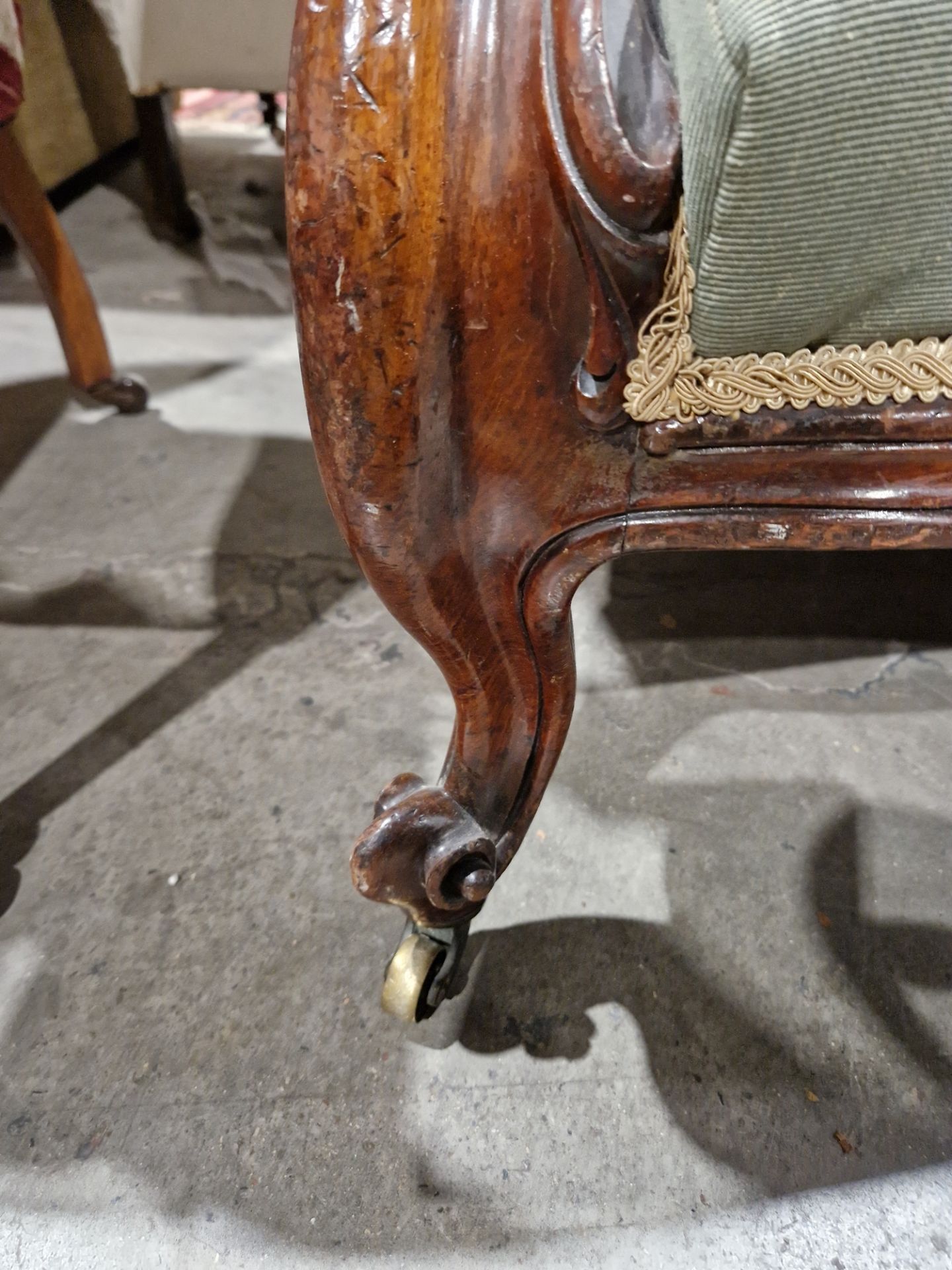 Victorian mahogany-framed parlour sofa, with scroll button back and foliate carved frame, - Image 12 of 29