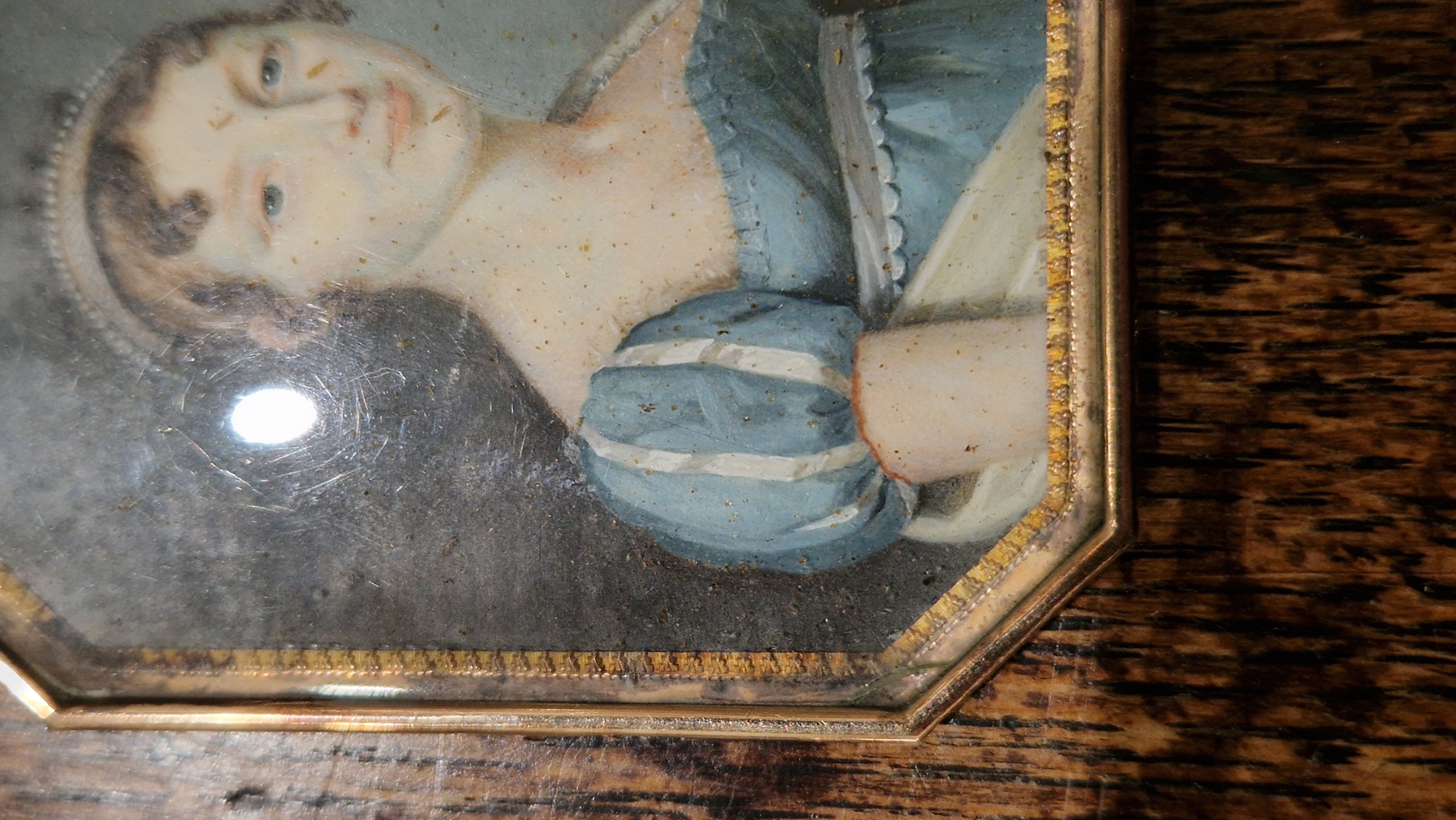 Late 18th/early 19th Century French School Portrait miniature of a lady in watercolour on ivory In - Image 7 of 17