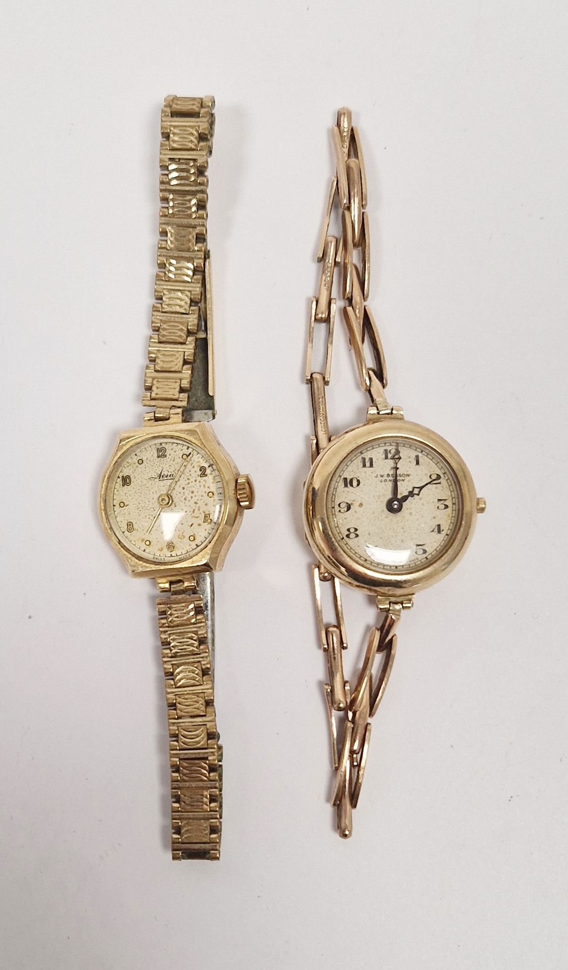 Early 20th century 9ct gold J W Benson wristwatch, the circular dial having Arabic numerals denoting - Bild 2 aus 2