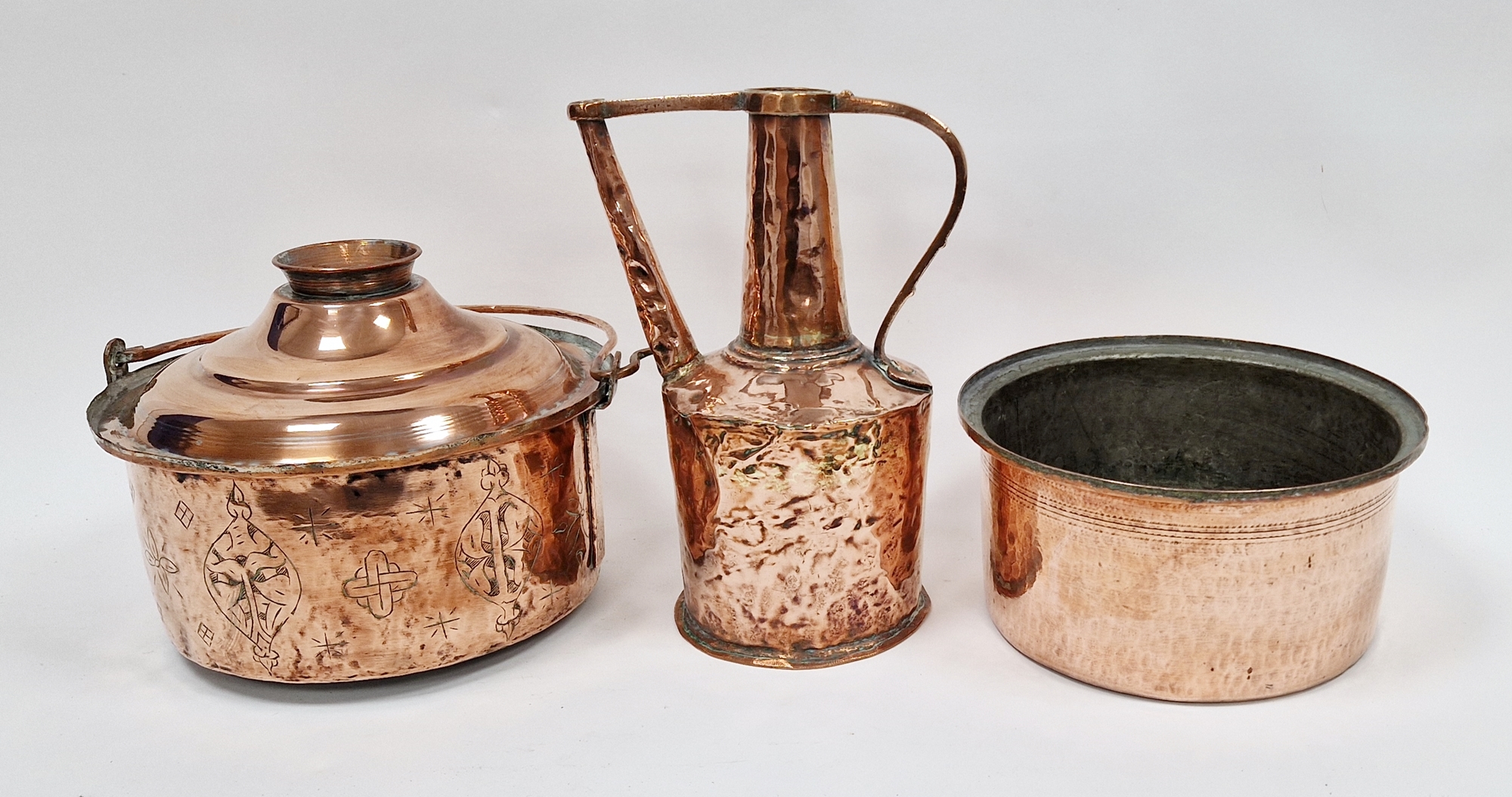 Engraved copper cooking pot and cover with swing handle, engraved with foliate ornament and - Image 2 of 2