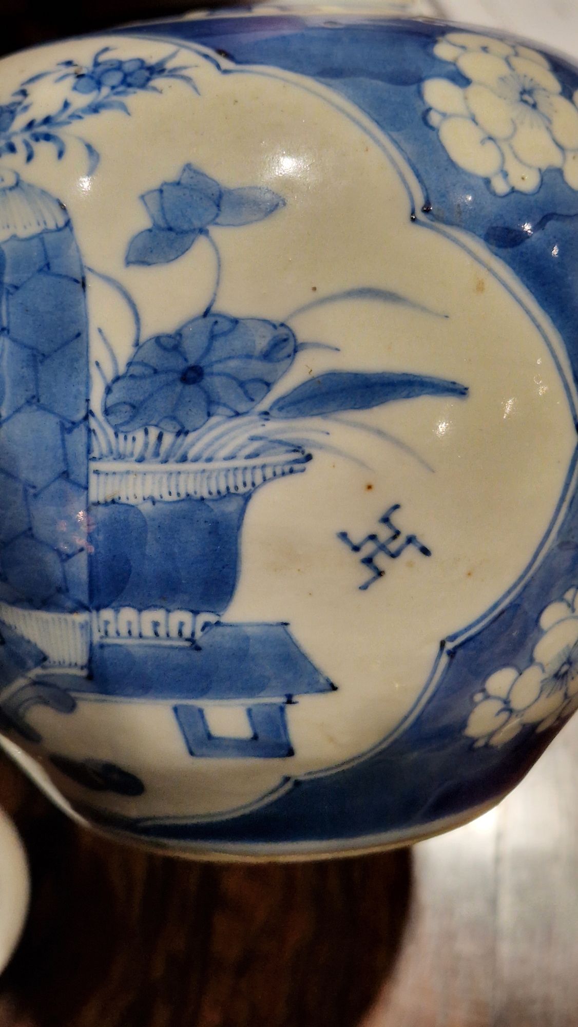 Chinese porcelain ginger jar and cover, 19th century, underglaze blue four-character mark, painted - Image 15 of 16