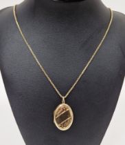 9ct gold locket, oval and partly engraved and the 9ct gold boxlink fine chain necklace, 15g