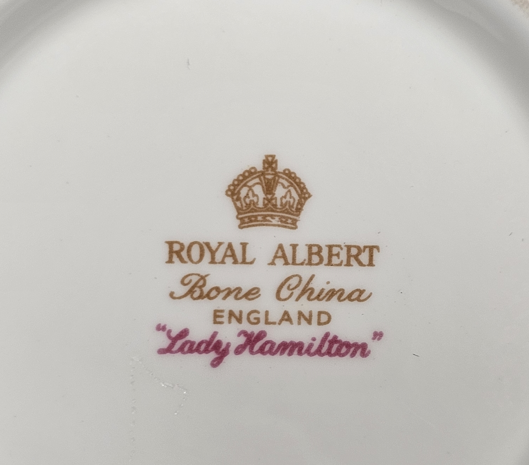 Royal Albert 'Lady Hamilton' pattern bone china part tea service including teacups and saucers, side - Bild 3 aus 4