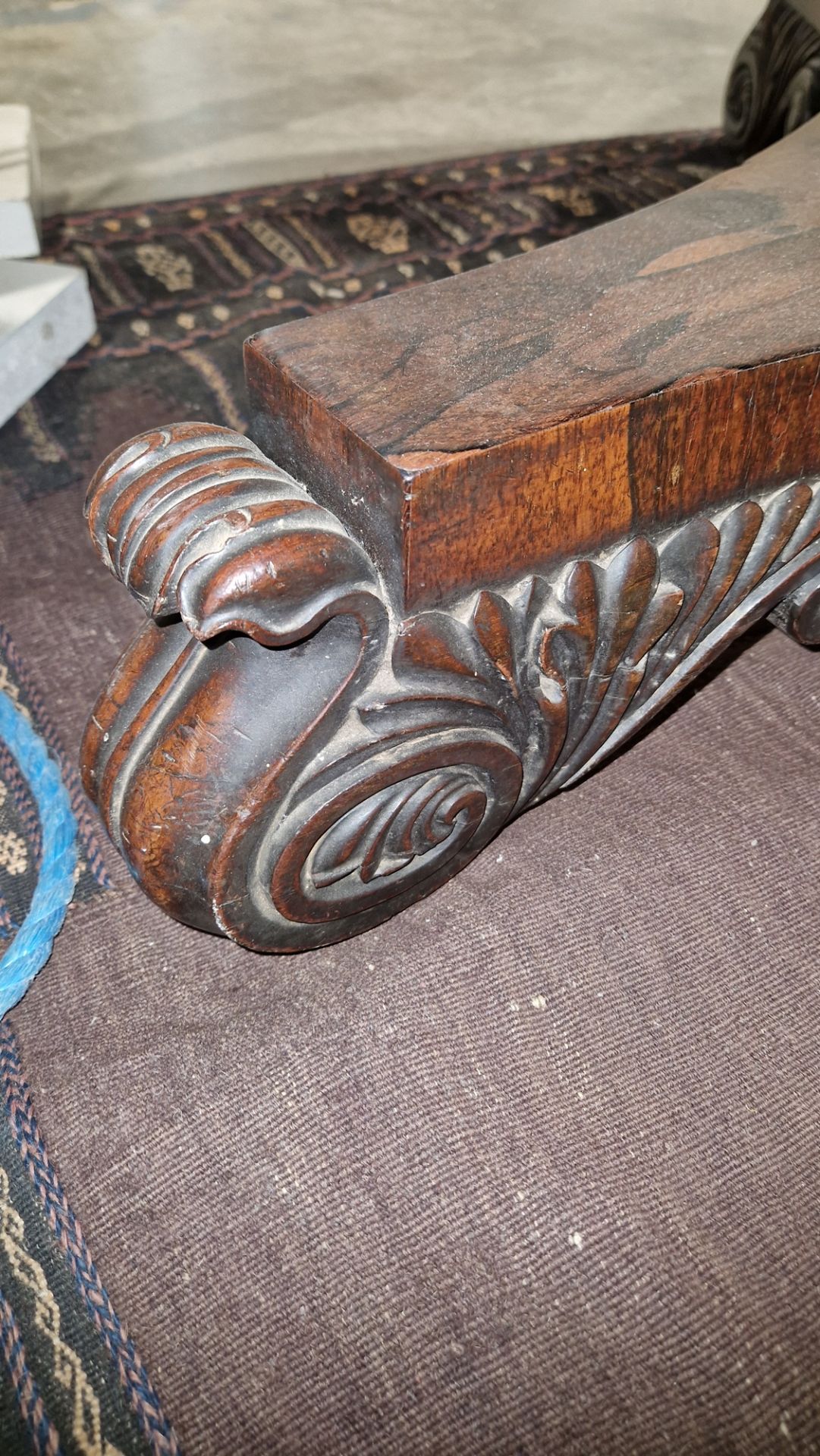 Large early Victorian rosewood tilt-top dining table of circular form, with carved floral central - Image 24 of 30