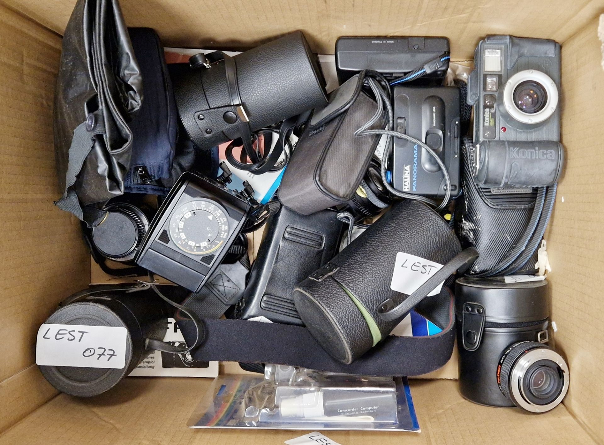 Assorted camera equipment to include various lenses including Sigma XQ Fisheye Filtamatic in case, - Image 2 of 4